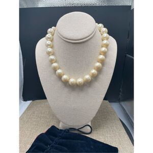 CAROLEE HAND-KNOTTED FAUX GOLD PEARL NECKLACE Gold Tone CHAIN HEART END Pouch